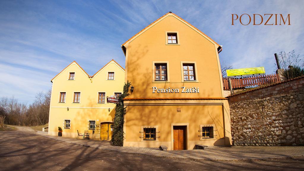 Penzion Zatisi Mikulov Eksteriør bilde