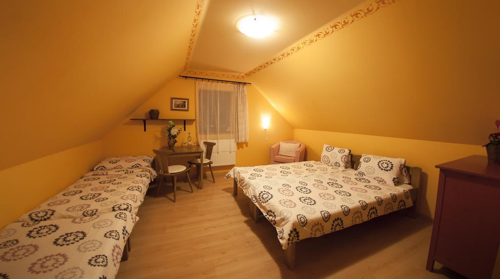 Penzion Zatisi Mikulov Rom bilde